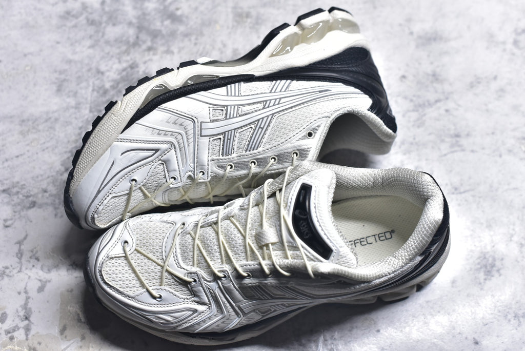 ASICS GEL-KAYANO 14 Retro Cushion Running Shoes 1201A922-100