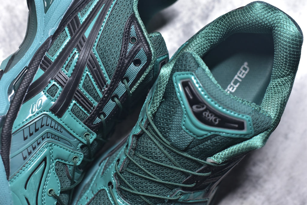 ASICS GEL-KAYANO 14 Retro Cushion Running Shoes 1201A922-300