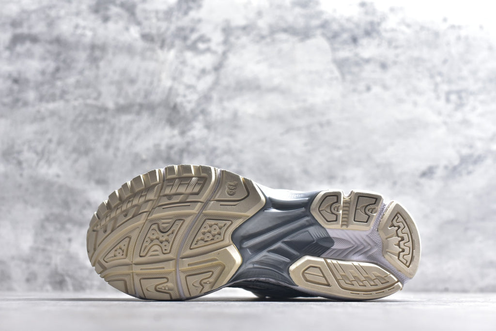 ASICS GEL-KAYANO 14 Retro Cushion Running Shoes 1201A457-100