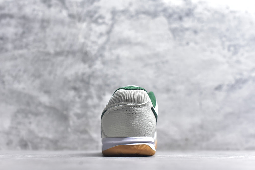 Nike GATO Low-Top Lifestyle Sneakers HQ6019-103