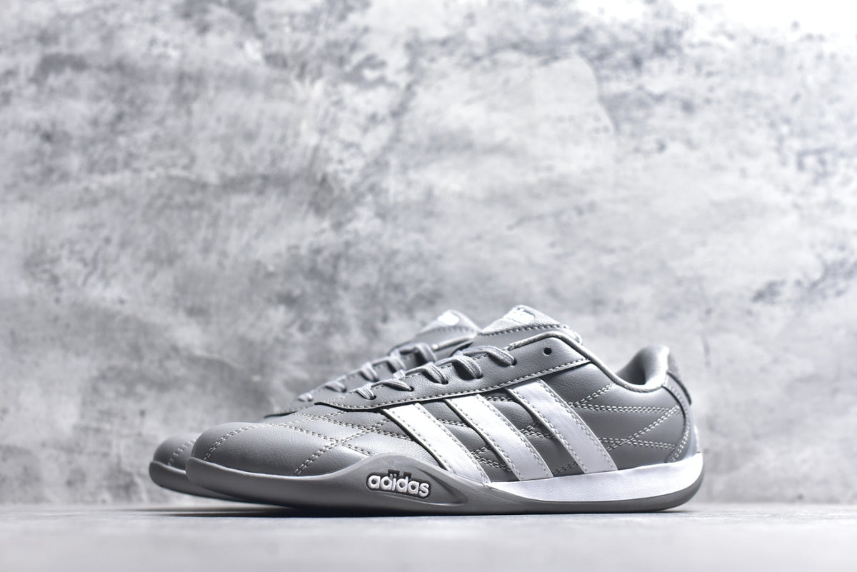 adidas ADIRACER 2026 Low-Top Training Sneakers EG8662