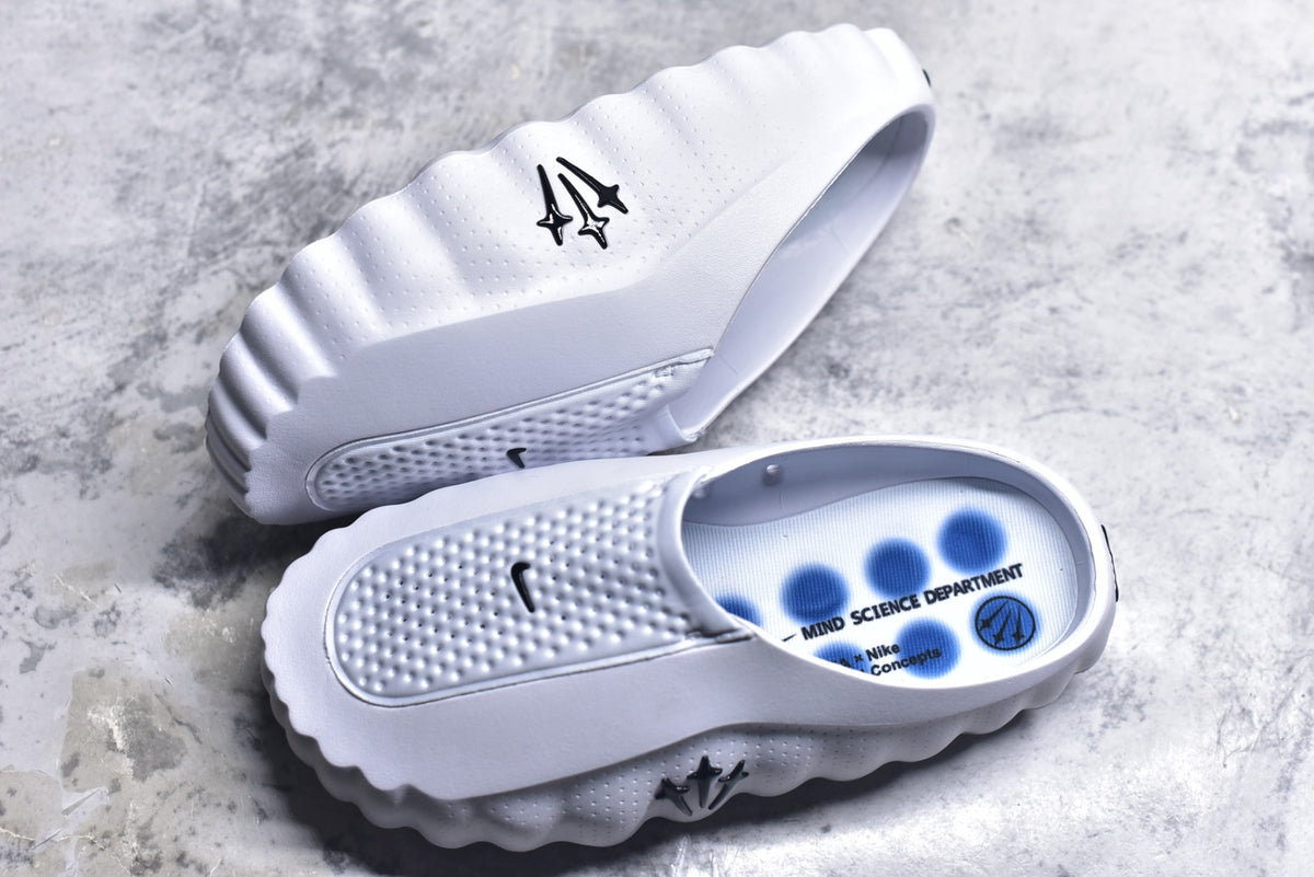 Chrome Hearts x Nike Mind 001 Closed-Toe Slides HQ4307-102
