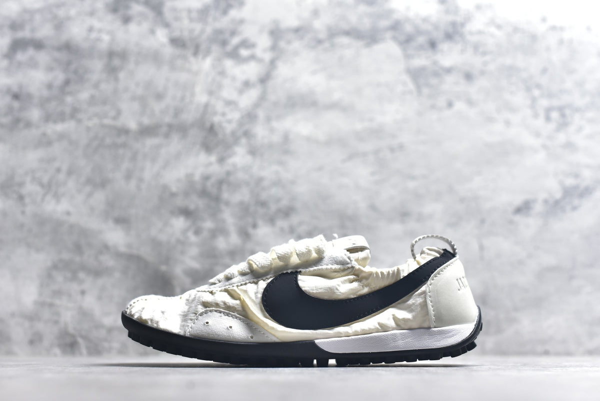 Nike Moon Shoe x Jacquemus SP Lifestyle Casual Sneaker – Unisex White/Black | Style No. HV8547-101