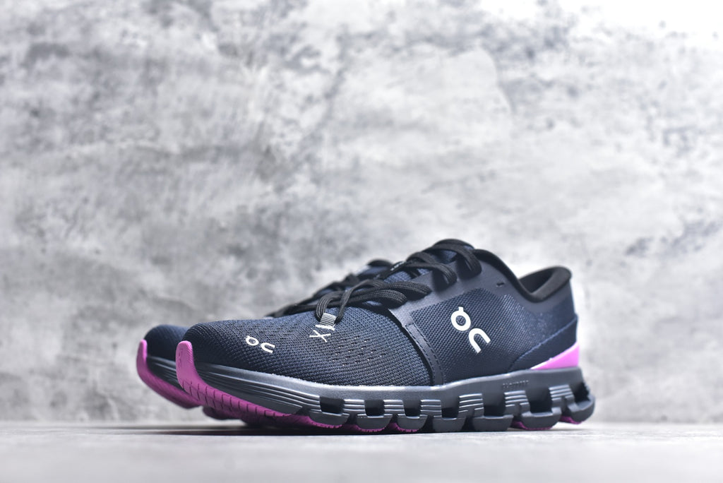 On Cloud X 4 Low-Top Training & Running Shoe – Unisex