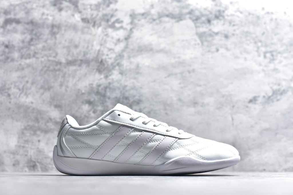 adidas Adipista Trainers Casual Sneaker – Unisex | Style No. HQ9161