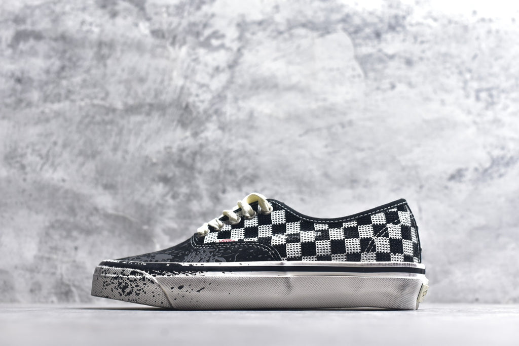 Vans LX Old Skool 36 Low-Top Casual Skate Sneaker – Unisex | Style No. VN000E8VBLK