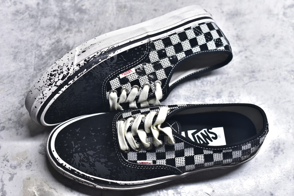 Vans LX Old Skool 36 Low-Top Casual Skate Sneaker – Unisex | Style No. VN000E8VBLK