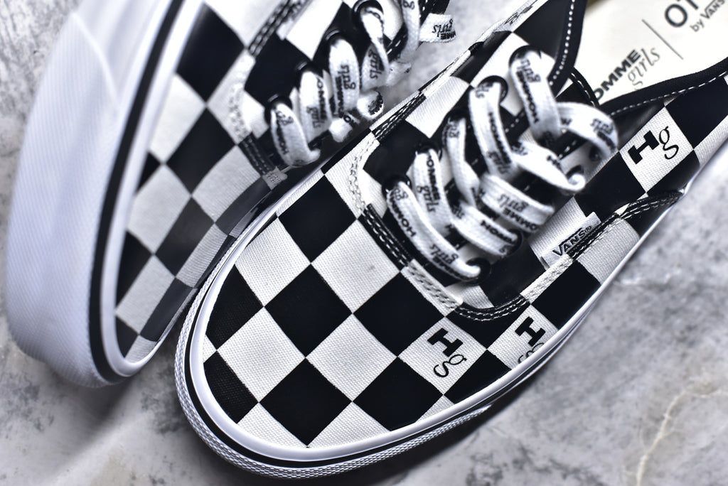 Vans Authentic 44 Low-Top Vulcanized Casual Skate Sneaker – Unisex | Style No. VN000EEUDOL