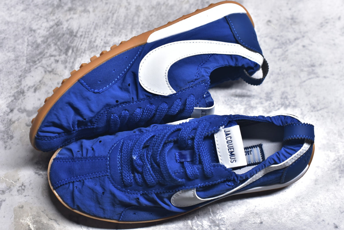 Jacquemus x Nike Jacumoon Low-Top Lifestyle Casual Sneaker – Pink | Unisex | Style No. HV8547-103